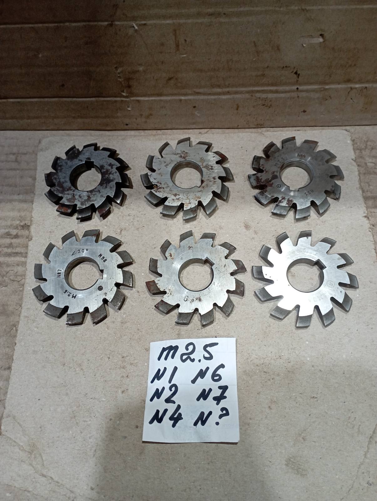 Фрезы дисковые модульные m2,5, Р6М5