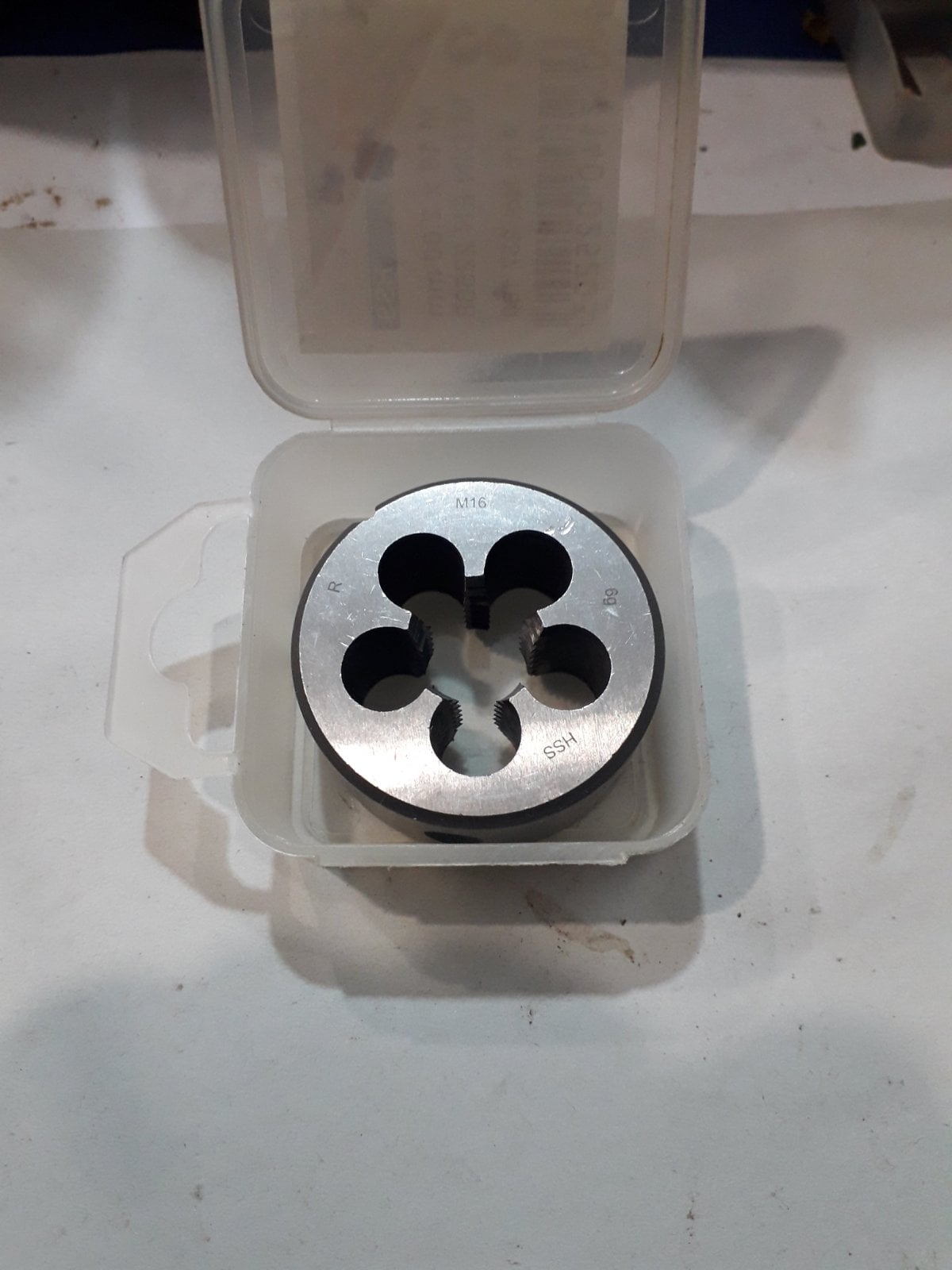 Плашка м16 HSS, 6g, Ruko Germany