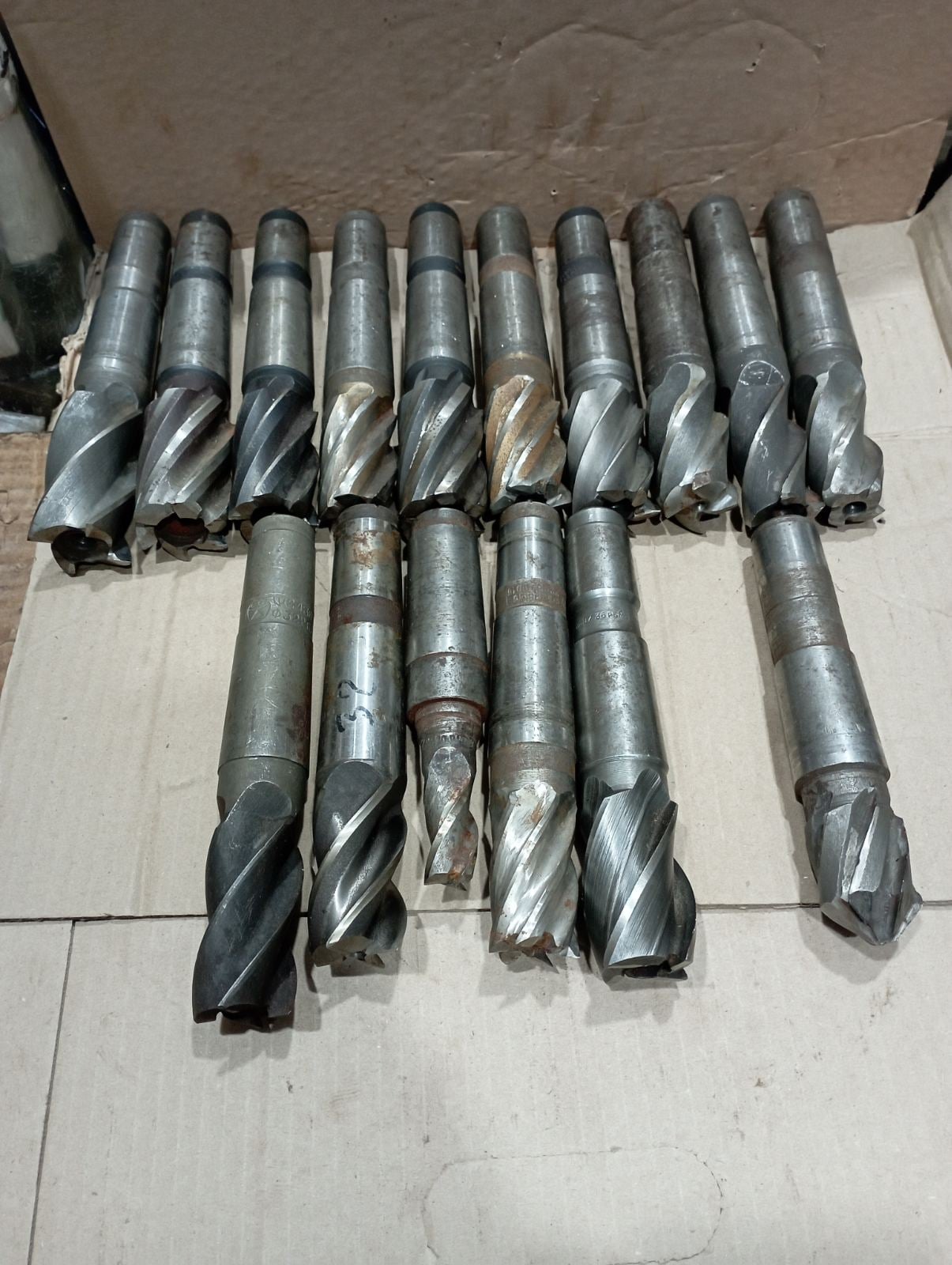 Фрезы концевые КМ4, 20, 30, 32, 35, 36, 38, 40 мм, Р6М5
