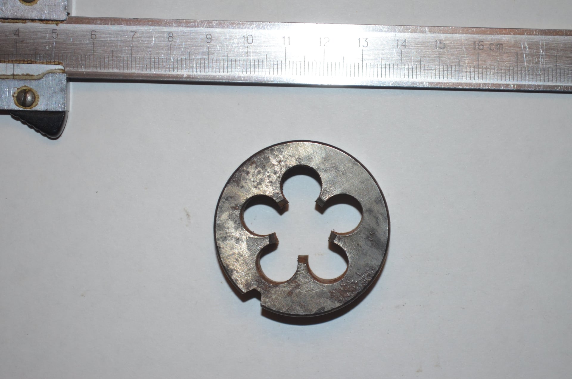 Плашка М24х1(СРСР)